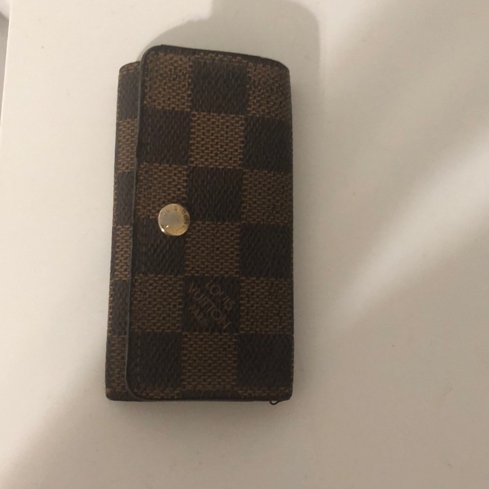 Louis Vuitton 4 Key Holder